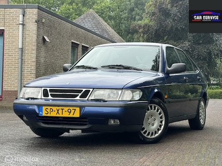 Saab 900 0