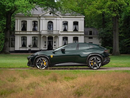 Ferrari Purosangue 0