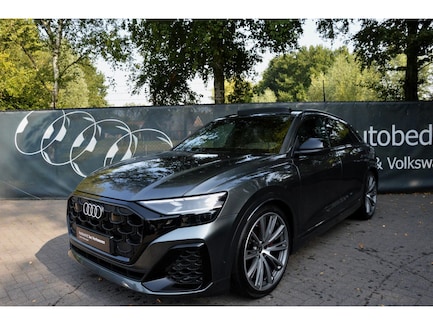 Audi Q8 0