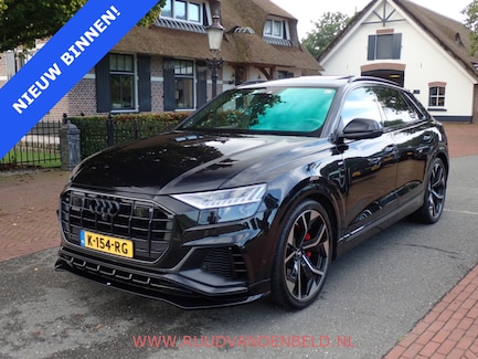 Audi Q8 0
