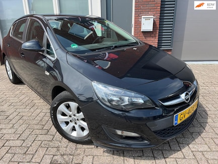 Opel Astra 0