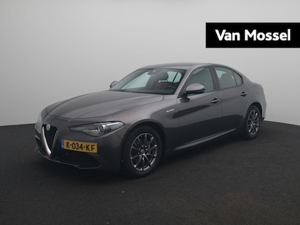 Alfa Romeo Giulia 0