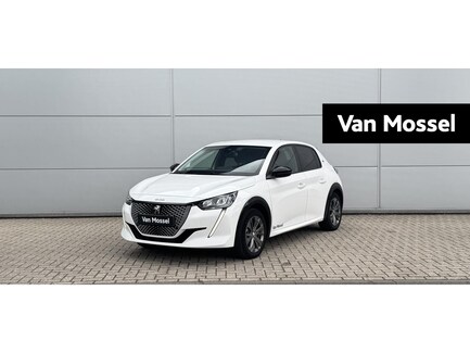 Peugeot e-208 0