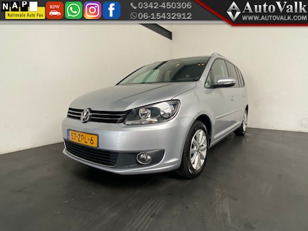 Volkswagen Touran 0