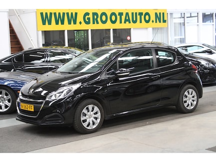 Peugeot 208 0