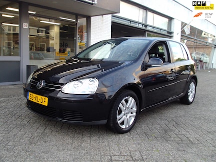 Volkswagen Golf 0