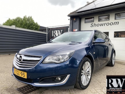 Opel Insignia 0