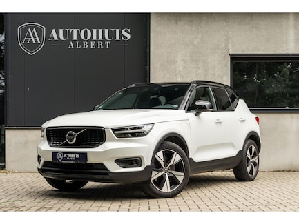 Volvo XC40 0