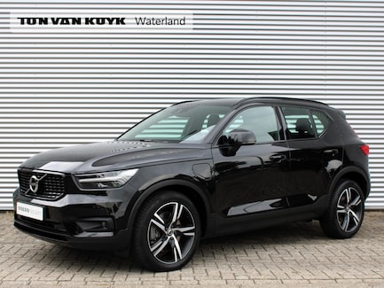 Volvo XC40 0