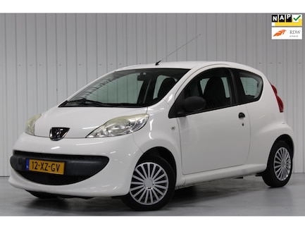 Peugeot 107 0
