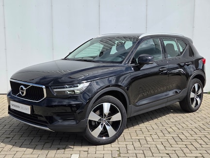 Volvo XC40 0