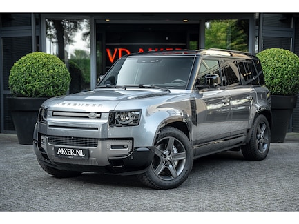 Land Rover Defender 0