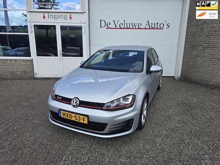 Volkswagen Golf 0
