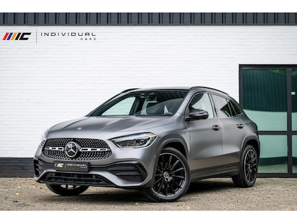 Mercedes-Benz GLA 0