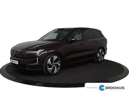 Volvo EX90 0