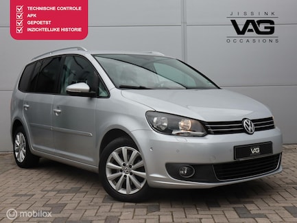 Volkswagen Touran 0