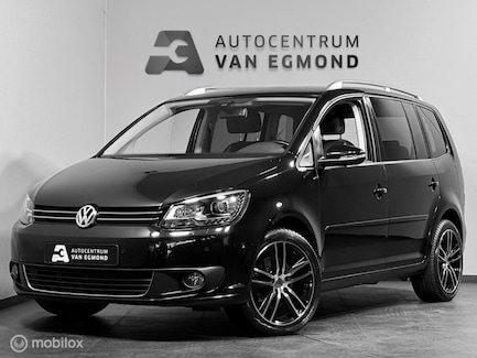 Volkswagen Touran 0