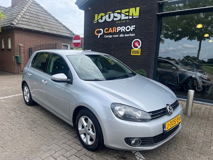 Volkswagen Golf 0