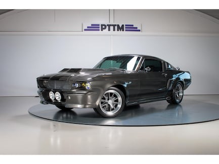 Ford Mustang 0