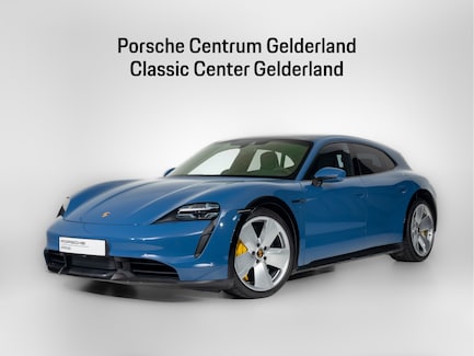 Porsche Taycan Cross Turismo 0
