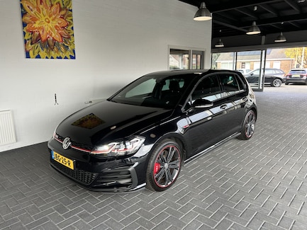 Volkswagen Golf 0