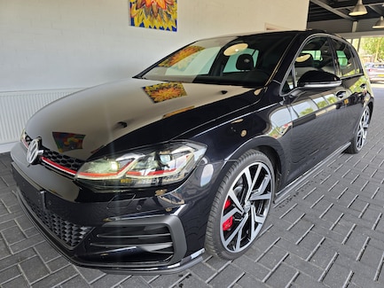 Volkswagen Golf 0