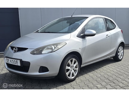 Mazda 2 0