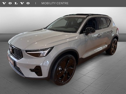 Volvo XC40 0