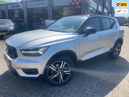 Volvo XC40 0