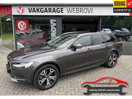 Volvo V90 Cross Country 0