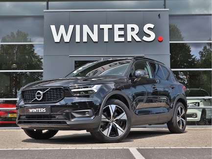 Volvo XC40 0
