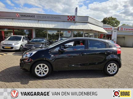 Kia Rio 0