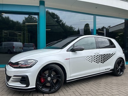 Volkswagen Golf 0