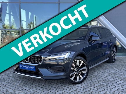 Volvo V60 Cross Country 0