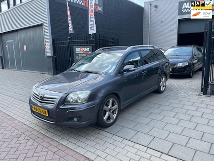 Toyota Avensis 0