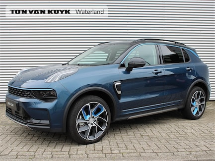 Lynk & Co 01 0