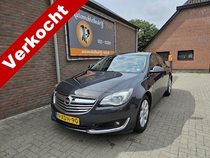 Opel Insignia 0