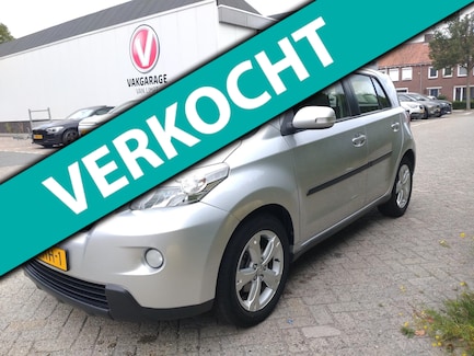 Toyota Urban Cruiser 0