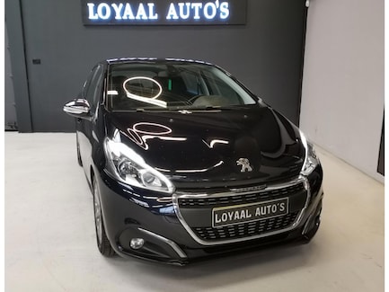 Peugeot 208 0