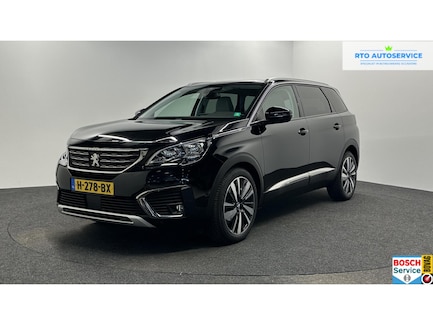 Peugeot 5008 0