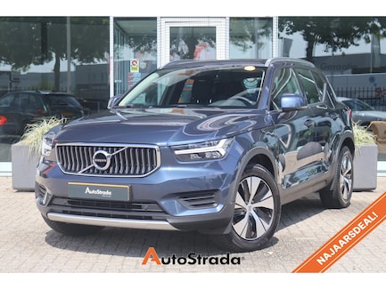 Volvo XC40 0
