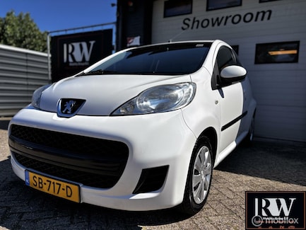 Peugeot 107 0