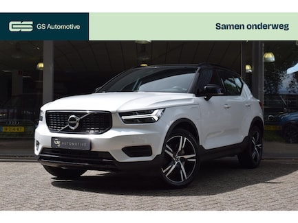 Volvo XC40 0