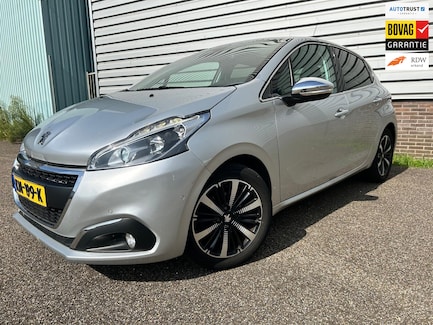 Peugeot 208 0