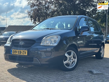 Kia Carens 0