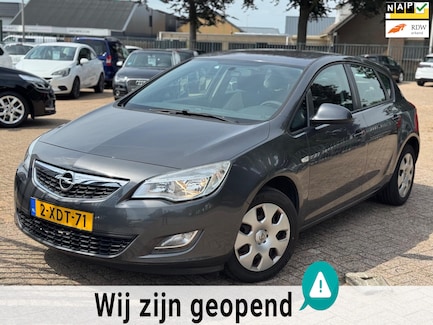 Opel Astra 0