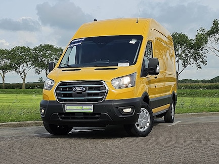Ford E-Transit 0