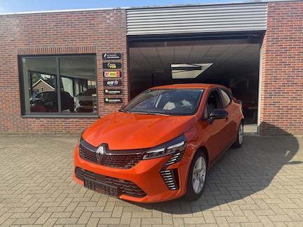 Renault Clio E-Tech 0