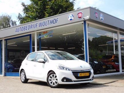 Peugeot 208 0