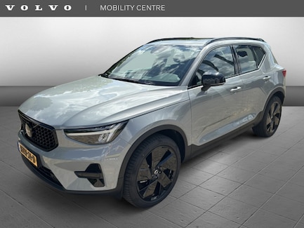 Volvo XC40 0